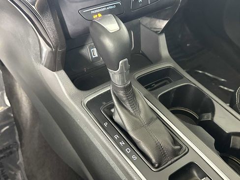 Used 2017 Ford Escape Titanium FWD image 30
