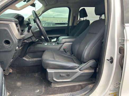 Used 2022 Ford Expedition XL image 7