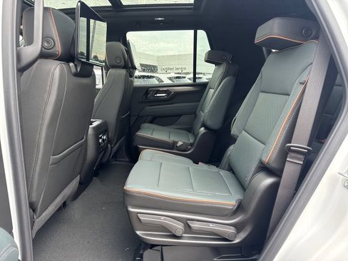 New 2026 GMC Yukon AT4 w/ AT4 Premium Plus Package AWD/4WD image 11