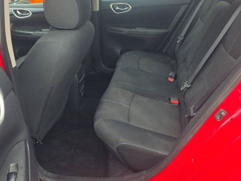 Used 2019 Nissan Sentra SR FWD image 11