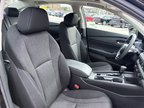 Used 2025 Honda Accord SE image 24