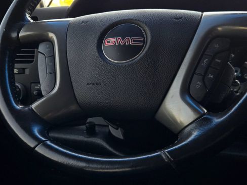 Used 2014 GMC Sierra 2500 SLE w/ SLE Preferred Package AWD/4WD image 35