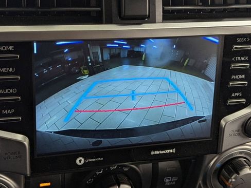 Used 2024 Toyota 4Runner SR5 image 29