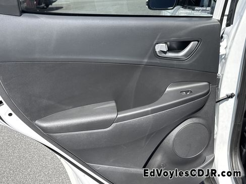 Used 2023 Hyundai Kona SEL w/ Convenience Package image 27