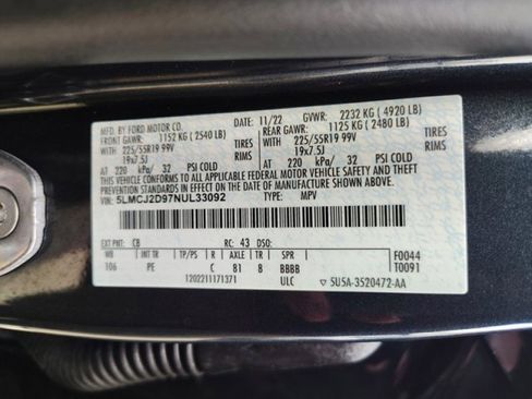 Used 2022 Lincoln Corsair Reserve w/ Equipment Group 201A image 24