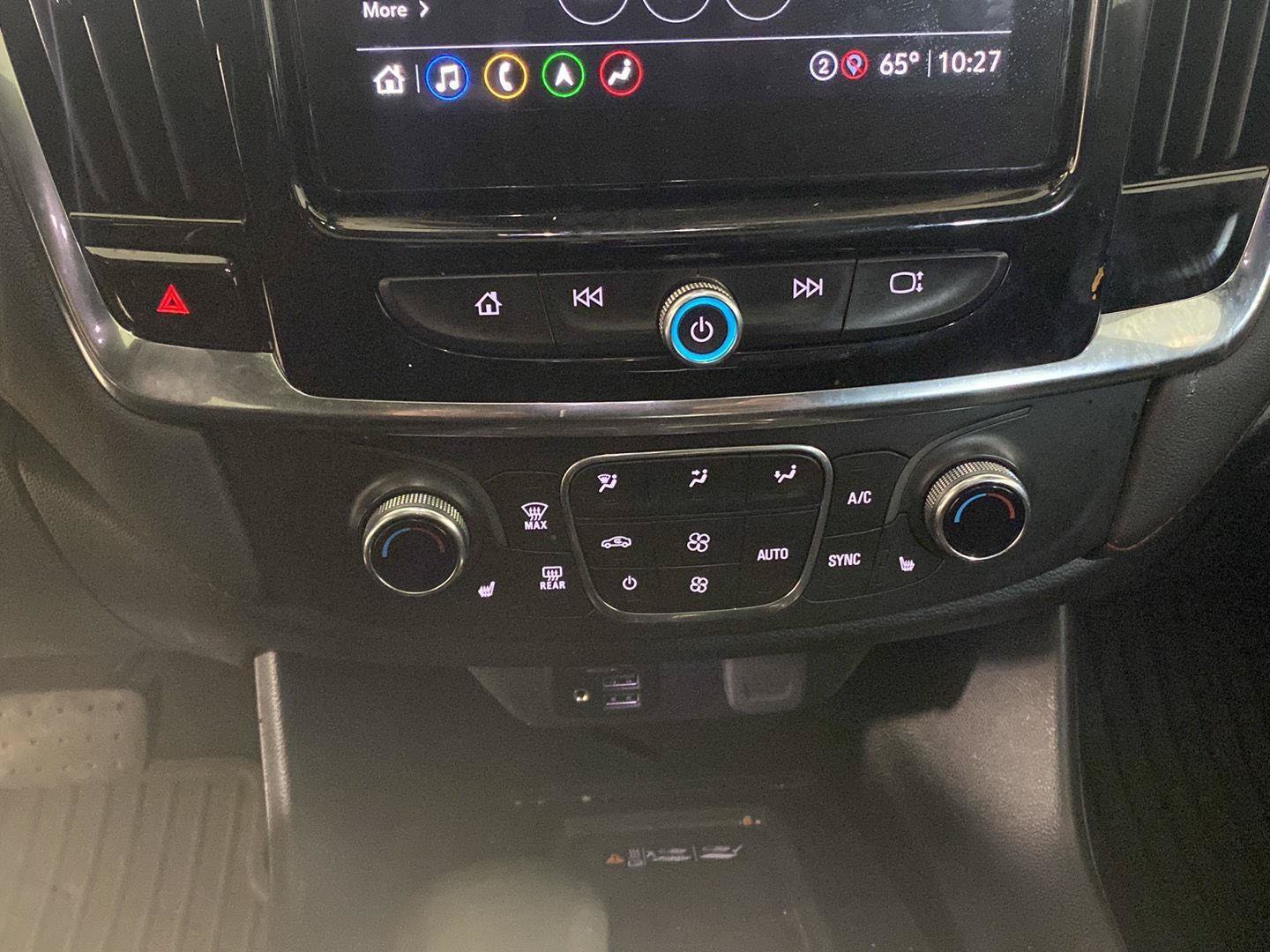 Certified 2023 Chevrolet Traverse RS AWD/4WD image 16