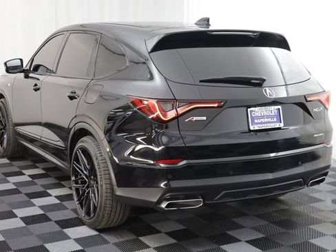 Used 2023 Acura MDX A-Spec image 17