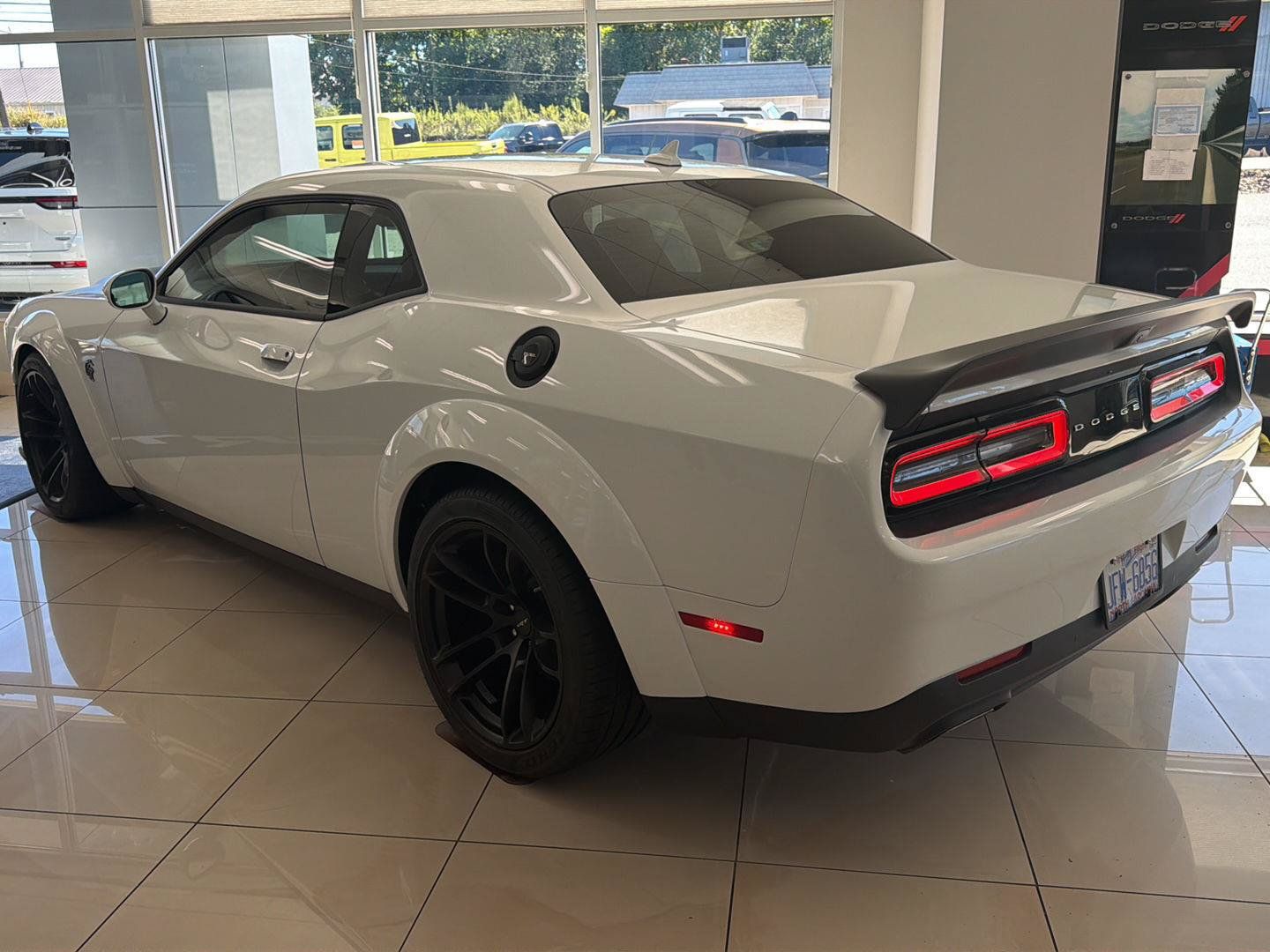 Used 2021 Dodge Challenger SRT Hellcat Redeye RWD image 9