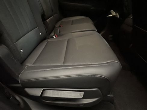 Certified 2025 Hyundai Santa Fe SEL image 15