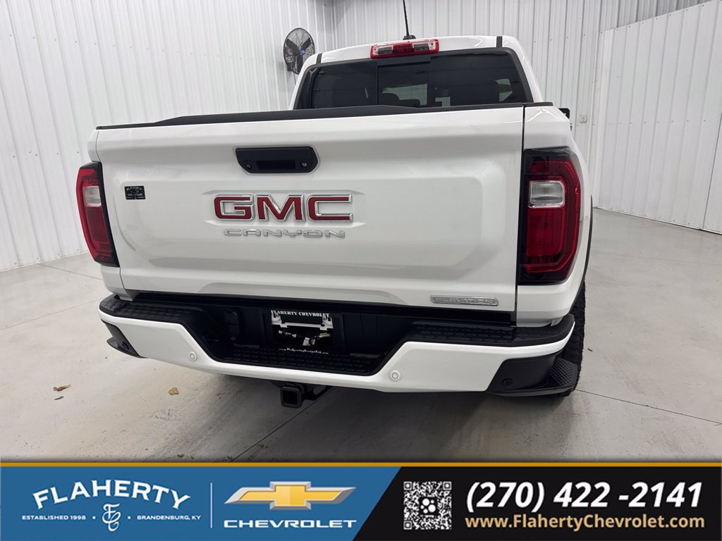 Used 2025 GMC Canyon Elevation w/ Convenience Package AWD/4WD image 4