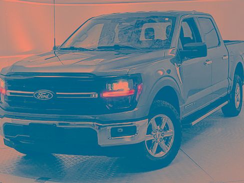 Certified 2025 Ford F150 XLT w/ Equipment Group 301A Standard image 6