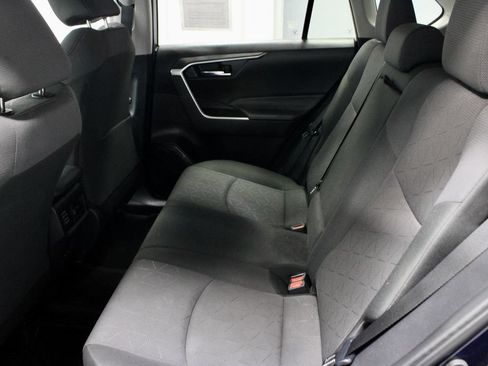 Used 2024 Toyota RAV4 XLE AWD/4WD image 22
