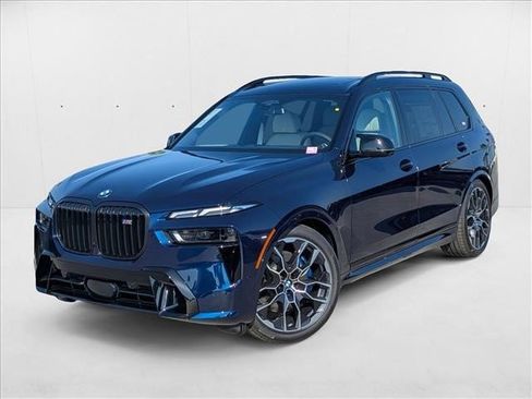 New 2026 BMW X7 M60i image 1