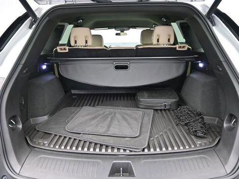 Used 2019 Cadillac XT5 AWD image 41