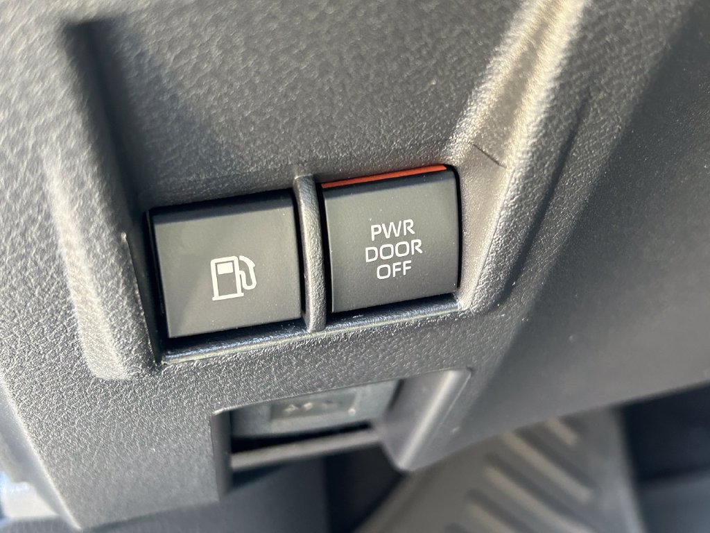 New 2026 Toyota Sienna XLE Woodland Edition AWD/4WD image 30