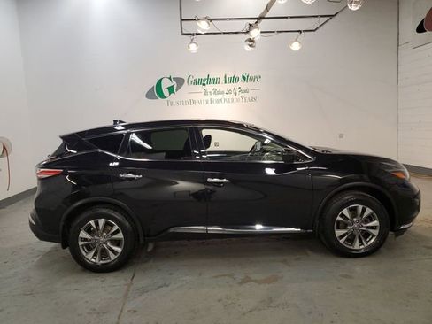 Used 2018 Nissan Murano S image 7