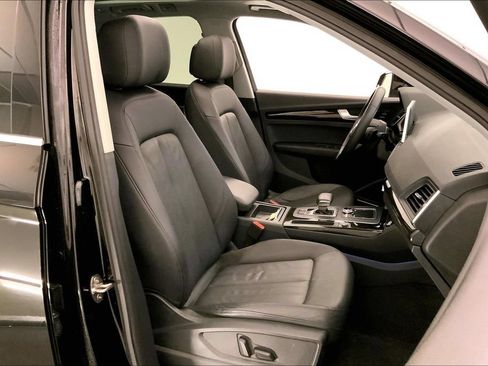 Used 2018 Audi Q5 2.0T Premium Plus w/ Premium Plus Package AWD/4WD image 6