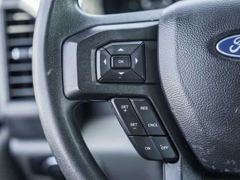 Used 2021 Ford F250 XL w/ STX Appearance Package RWD image 40