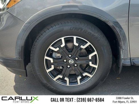 Used 2020 Nissan Pathfinder SL AWD/4WD image 8