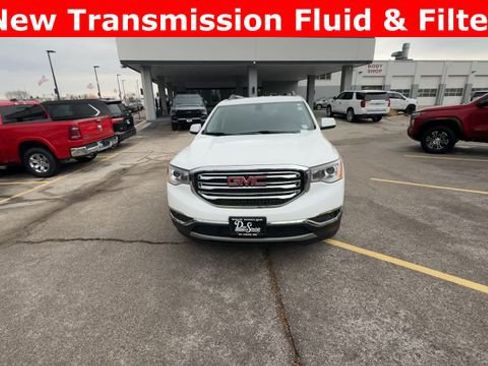 Used 2019 GMC Acadia SLT image 3