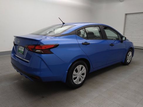 Used 2020 Nissan Versa S FWD image 10