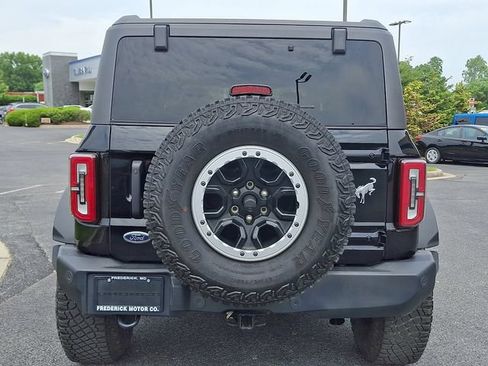 Certified 2023 Ford Bronco Big Bend w/ Sasquatch Package AWD/4WD image 5