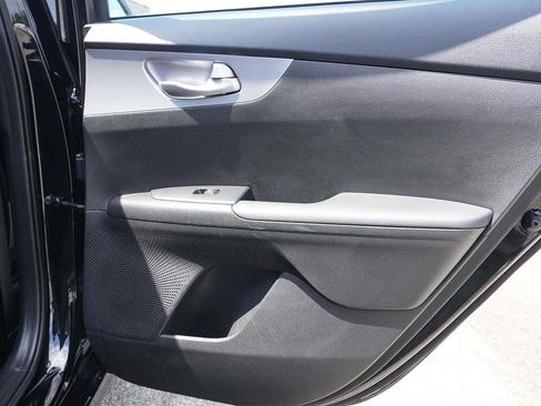 Used 2023 Kia Forte LXS FWD image 21
