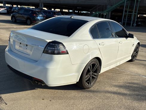 Used 2009 Pontiac G8 w/ Comfort And Sound Package image 9