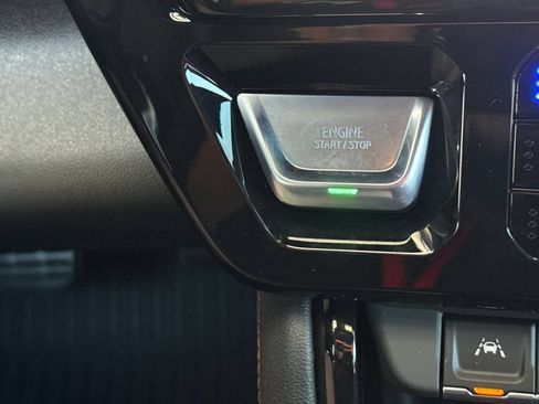Used 2026 GMC Sierra 1500 AT4 w/ AT4 Premium Package AWD/4WD image 32