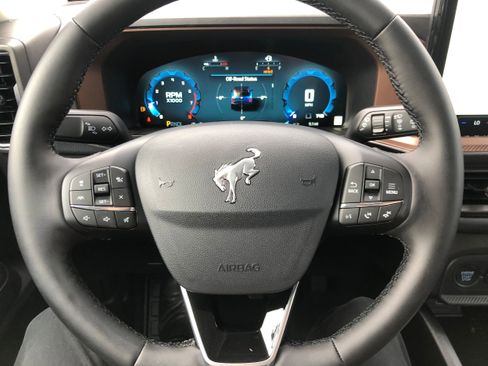 New 2025 Ford Bronco Sport Outer Banks w/ Outer Banks Tech Package+ image 15