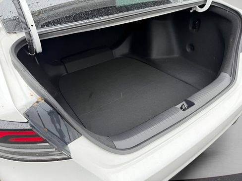 Used 2025 Honda Accord LX image 29