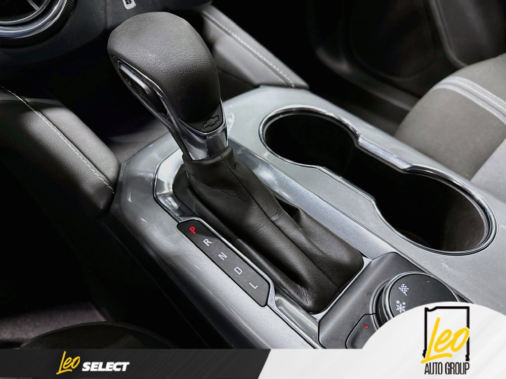 Used 2023 Chevrolet Blazer LT FWD image 17