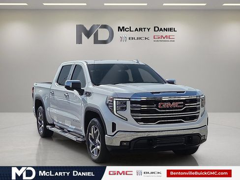 Certified 2023 GMC Sierra 1500 SLT w/ SLT Premium Package AWD/4WD image 1