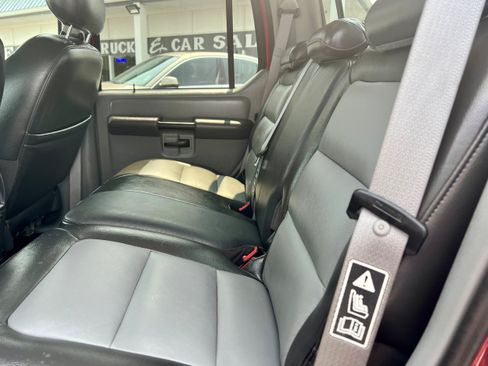 Used 2003 Ford Explorer Sport Trac XLS AWD/4WD image 11