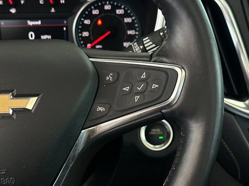 Used 2021 Chevrolet Equinox Premier FWD image 32