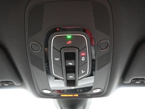 Used 2022 Audi SQ5 Prestige w/ Prestige Package AWD/4WD image 25