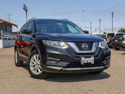 Used 2018 Nissan Rogue SV