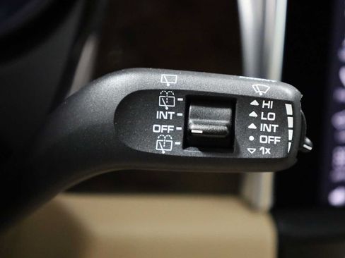 Used 2026 Porsche Macan S AWD/4WD image 30