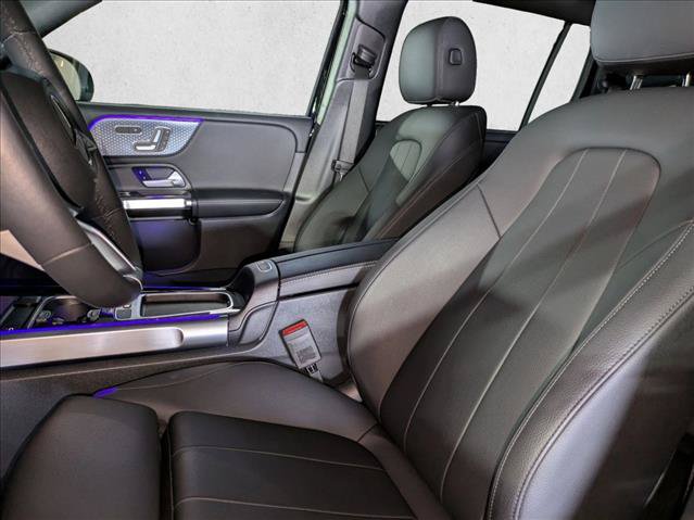 Used 2025 Mercedes-Benz GLB 250 image 18