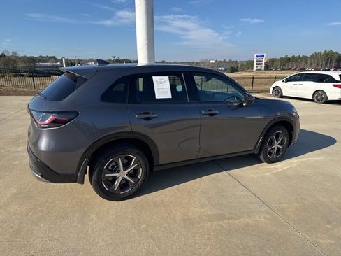 Used 2023 Honda HR-V EX-L image 5