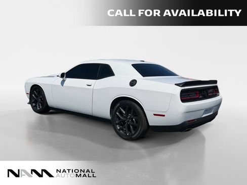 Used 2021 Dodge Challenger GT w/ Blacktop Package RWD image 3
