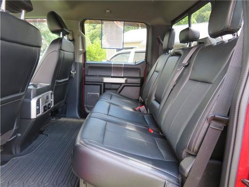 Used 2021 Ford F350 Lariat w/ Lariat Ultimate Package AWD/4WD image 5