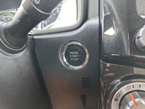 Used 2023 Toyota 4Runner TRD Off-Road AWD/4WD image 18