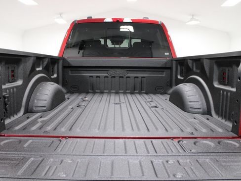 New 2026 Ford F250 Lariat w/ Black Appearance Package AWD/4WD image 16