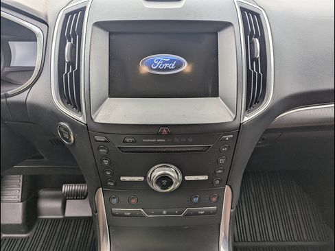 Used 2019 Ford Edge Titanium w/ Equipment Group 301A FWD image 31