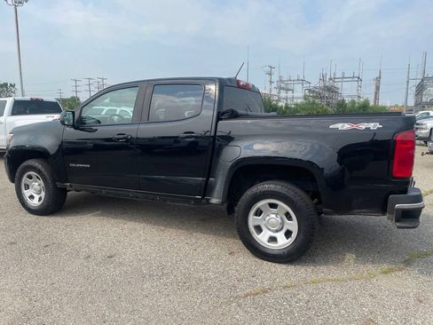 Used 2022 Chevrolet Colorado W/T AWD/4WD image 8