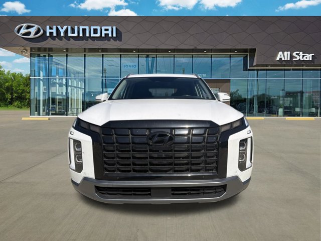 Used 2024 Hyundai Palisade SEL w/ Premium Package FWD image 3
