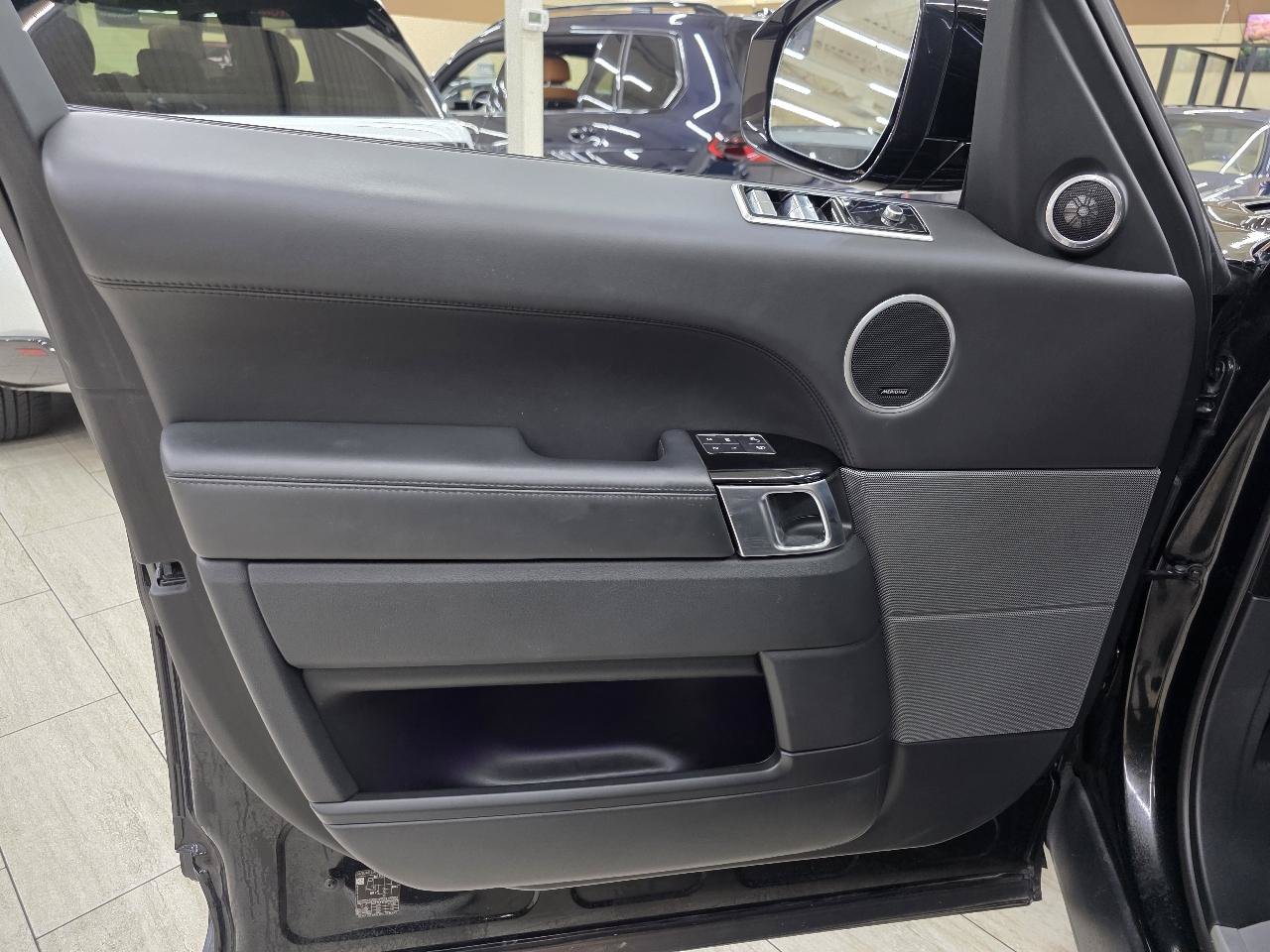 Used 2019 Land Rover Range Rover Sport HSE Dynamic AWD/4WD image 41