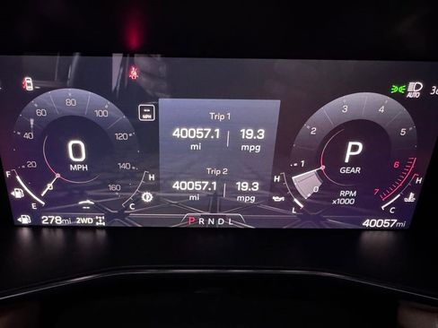 Certified 2024 GMC Canyon AT4 w/ AT4 Premium Package image 15