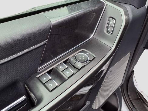 Used 2022 Ford F150 XLT w/ Equipment Group 302A High image 29